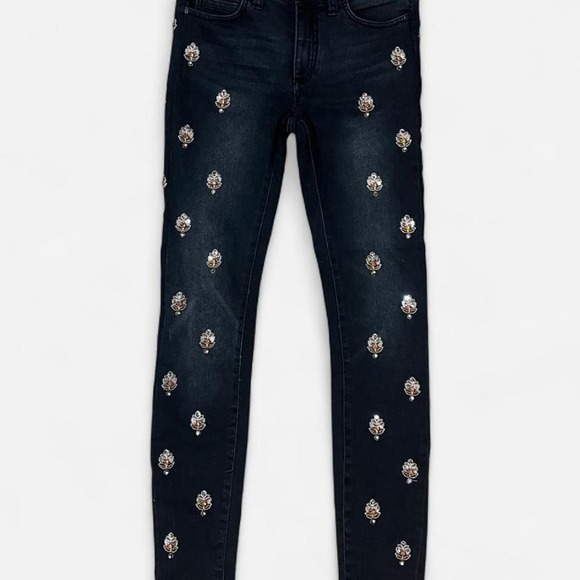 Pilcro Denim - Pilcro Embellished Skinny Jeans